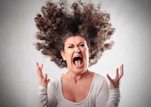 4 Men’s Grooming Habits That Women Hate