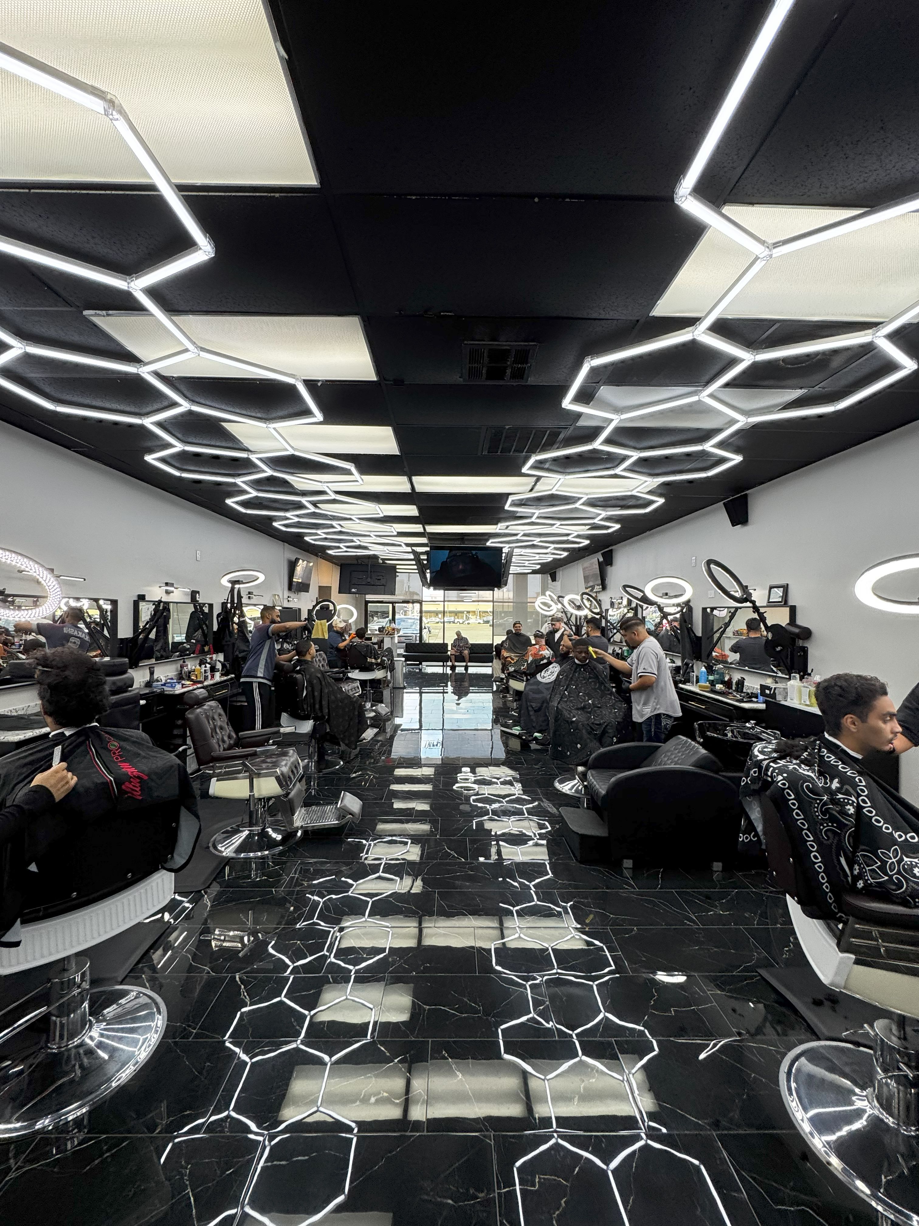 Made-Men-Studio-Barbershop-19