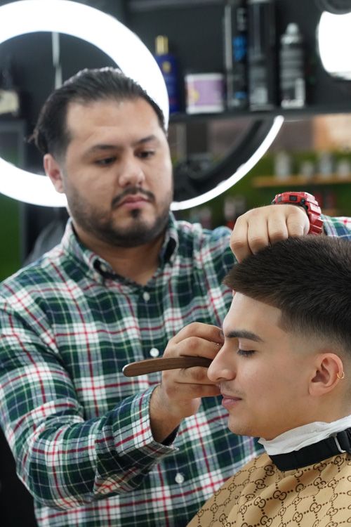 Made-Men-Barbershop_houston-hair-cut-gallery-052