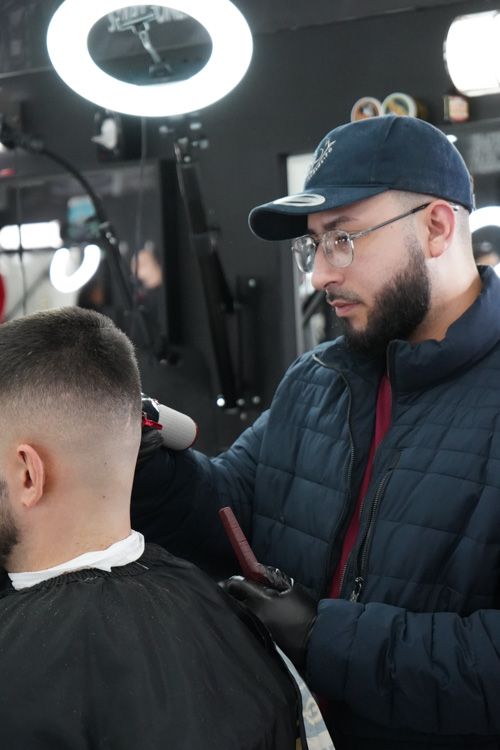 Made-Men-Barbershop_houston-hair-cut-gallery-073