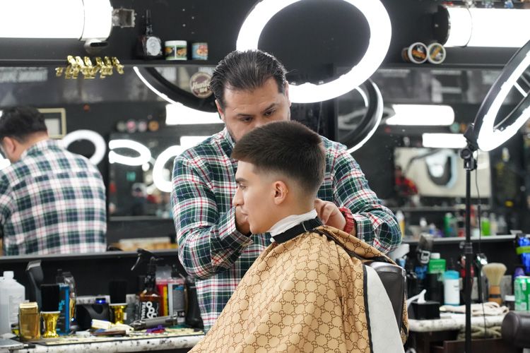 Made-Men-Barbershop_houston-hair-cut-gallery-047