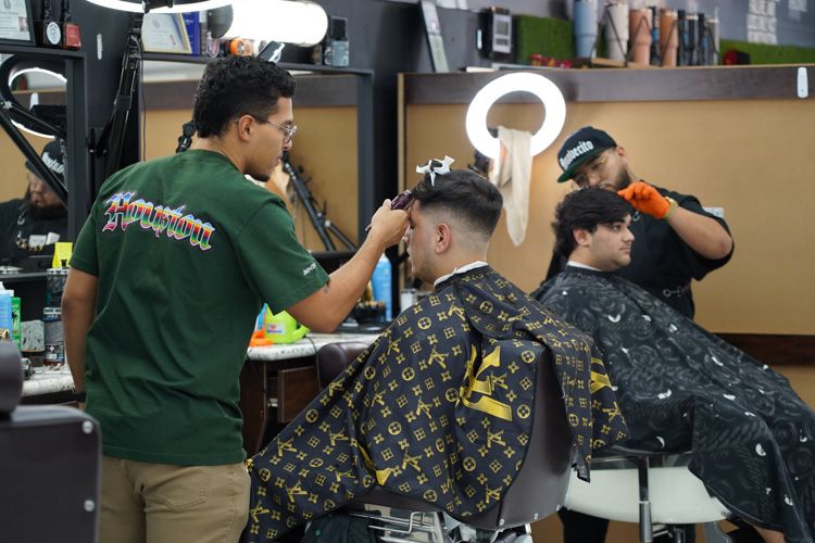 Made-Men-Barbershop_houston-hair-cut-gallery-126