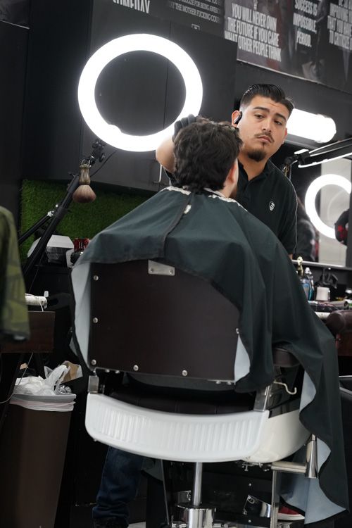 Made-Men-Barbershop_houston-hair-cut-gallery-115