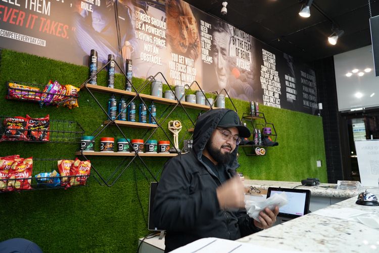 Made-Men-Barbershop_houston-hair-cut-gallery-084