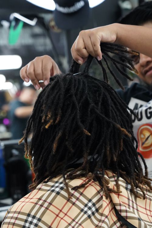 Made-Men-Barbershop_houston-hair-cut-gallery-079