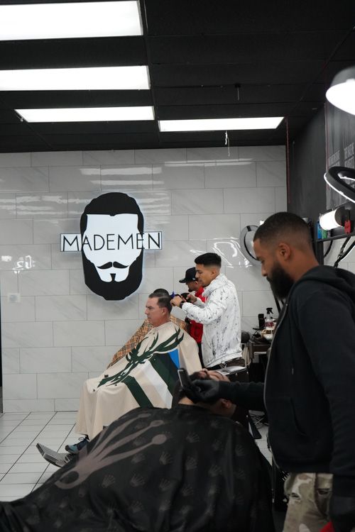 Made-Men-Barbershop_houston-hair-cut-gallery-015