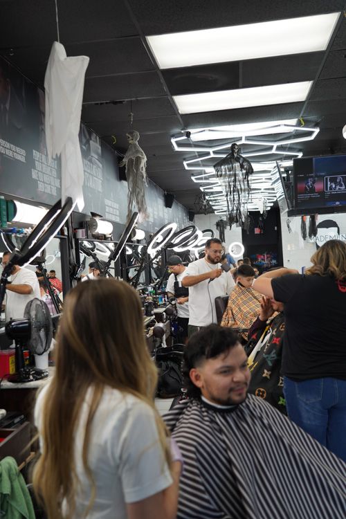 Made-Men-Barbershop_houston-hair-cut-gallery-127