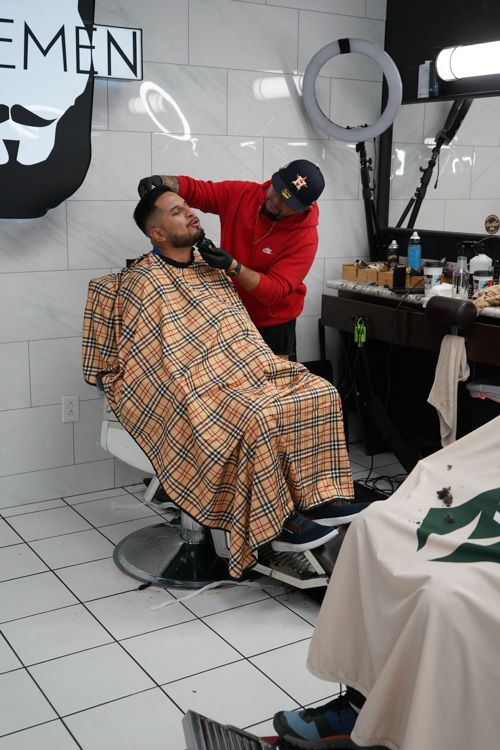 Made-Men-Barbershop_houston-hair-cut-gallery-004