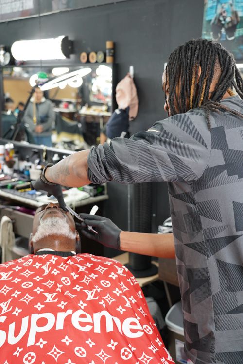 Made-Men-Barbershop_houston-hair-cut-gallery-097