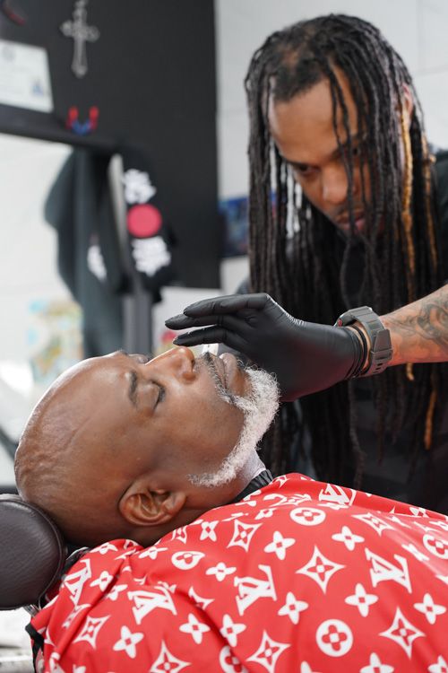 Made-Men-Barbershop_houston-hair-cut-gallery-103