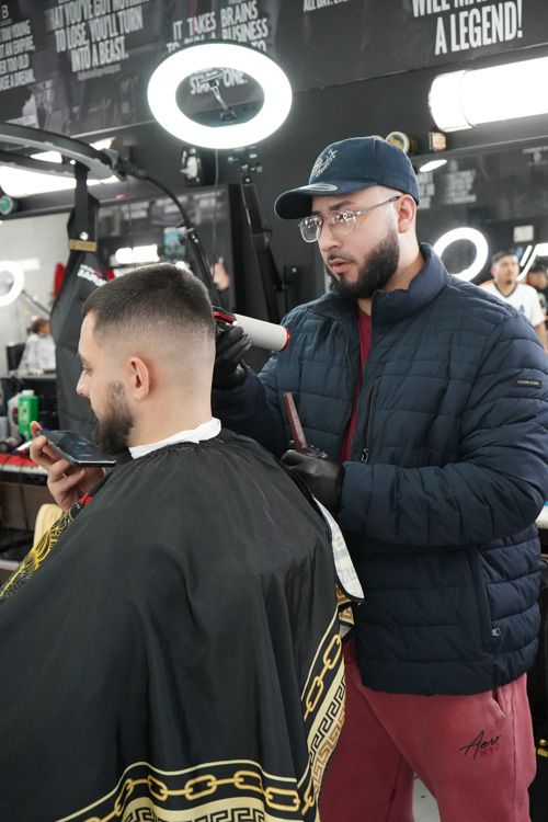 Made-Men-Barbershop_houston-hair-cut-gallery-075